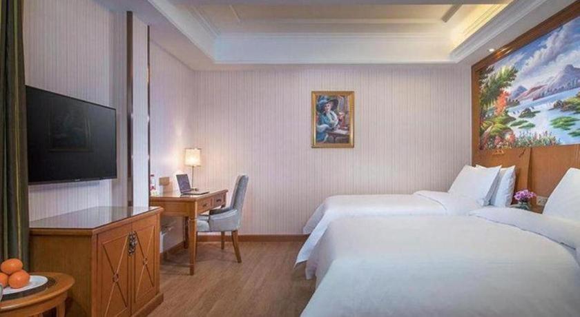 Hotel Vienna Hongqiao National Exhibition Center Fengxi Beiqing Road Shanghai