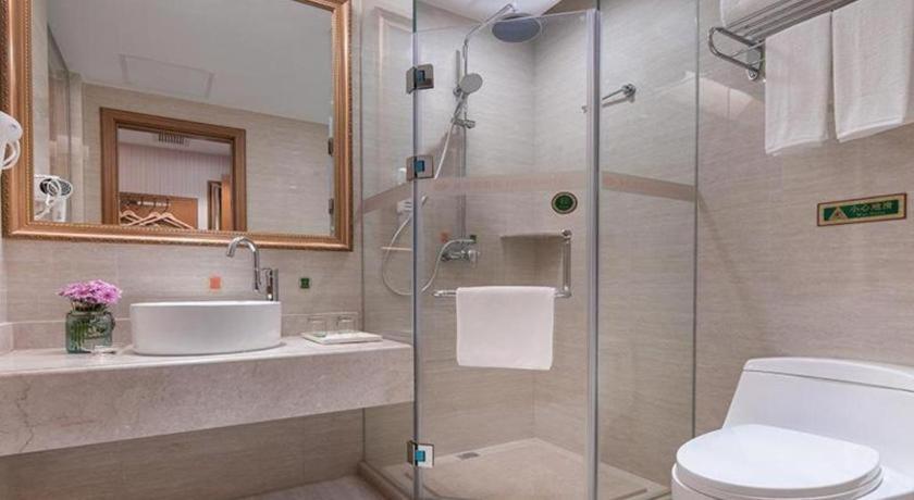 Hotel Vienna Hongqiao National Exhibition Center Fengxi Beiqing Road Shanghai